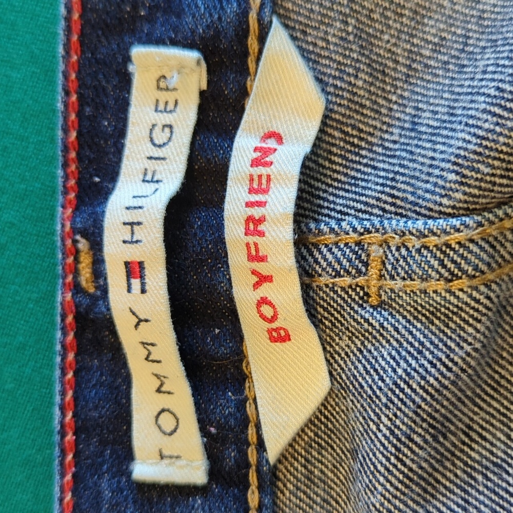 Hilfiger boyfriend jeans size 12. (15)